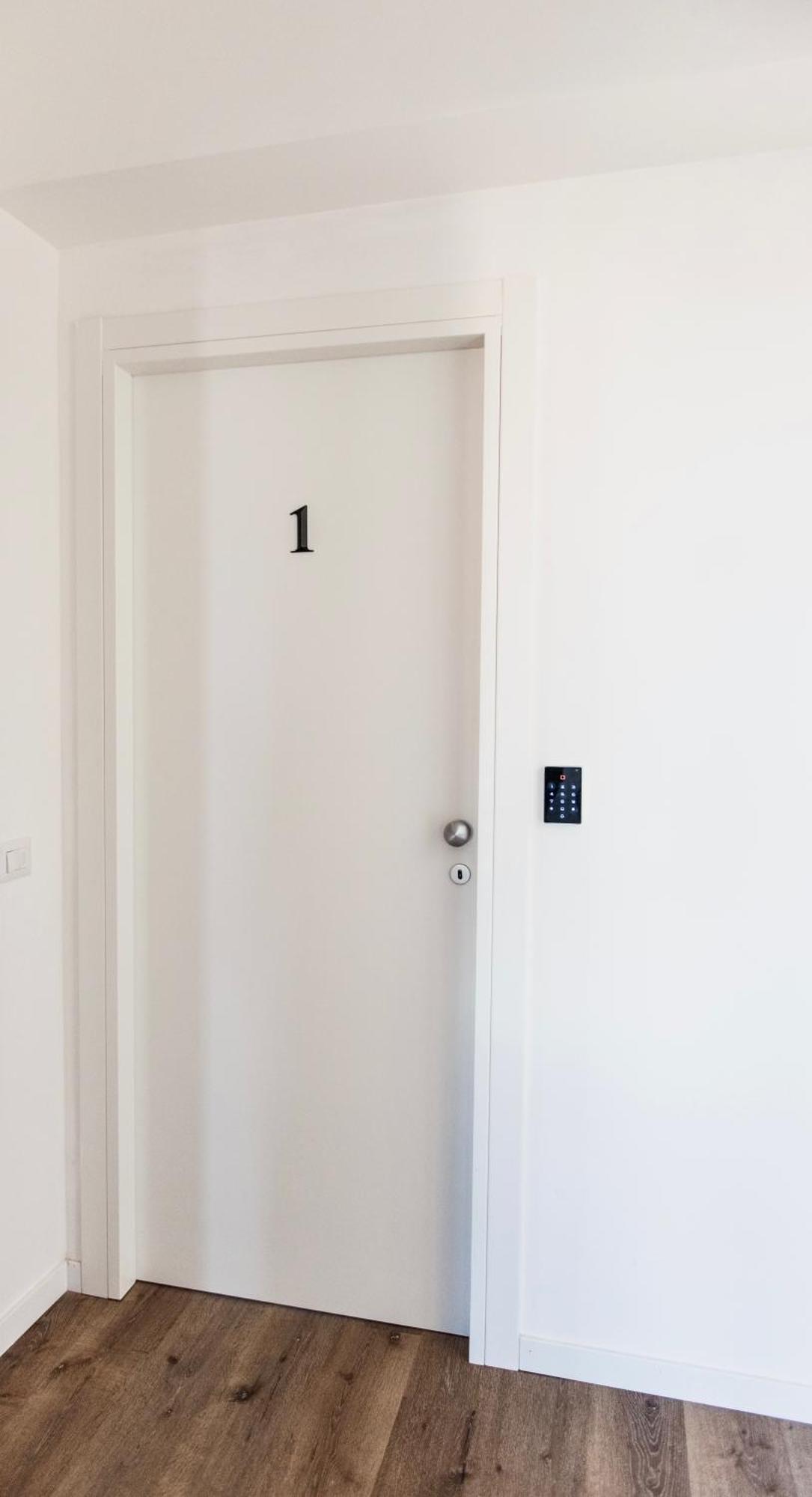 Pascal Boutique Rooms Рим Экстерьер фото